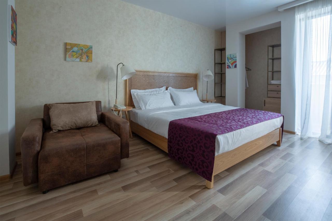 Ornament Boutique Hotel Tbilisi Exteriör bild